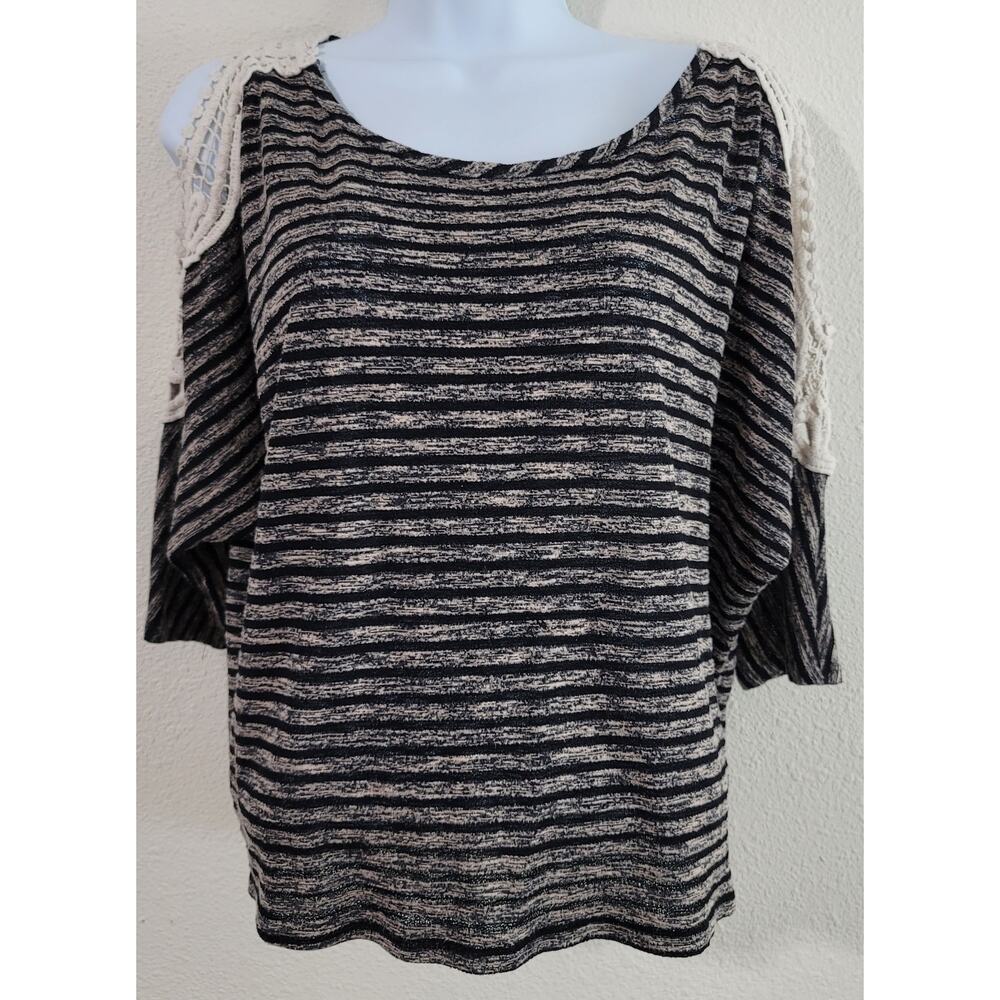 Teenbell Brown Black Striped Cold Shoulder Crochet Top Large Bat Wing Sleeves